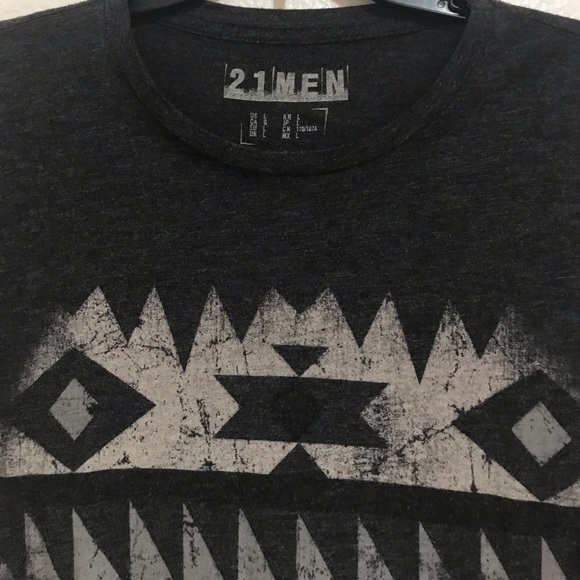 Forever 21 Men Tribal Charcoal Tee Shirt | Large - Picture 2 of 5